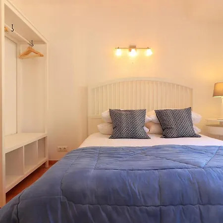 Townhouse N 41 In Stunning Sea Views Maison d'hôtes
