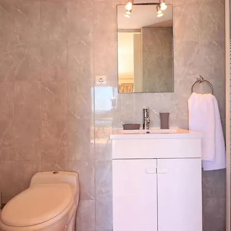 Townhouse N 41 In Stunning Sea Views Pensjonat